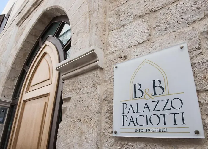 Palazzo Paciotti 4*