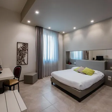 Palazzo Paciotti 4*