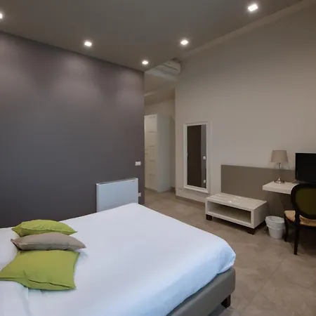 Palazzo Paciotti Bed and Breakfast Trani